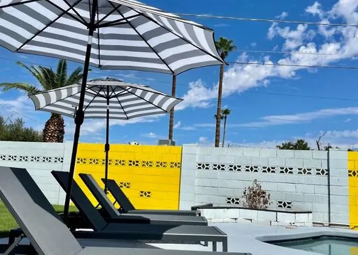 Holiday home Fun Pool With Outdoor Shower.bar.close To Old Town *